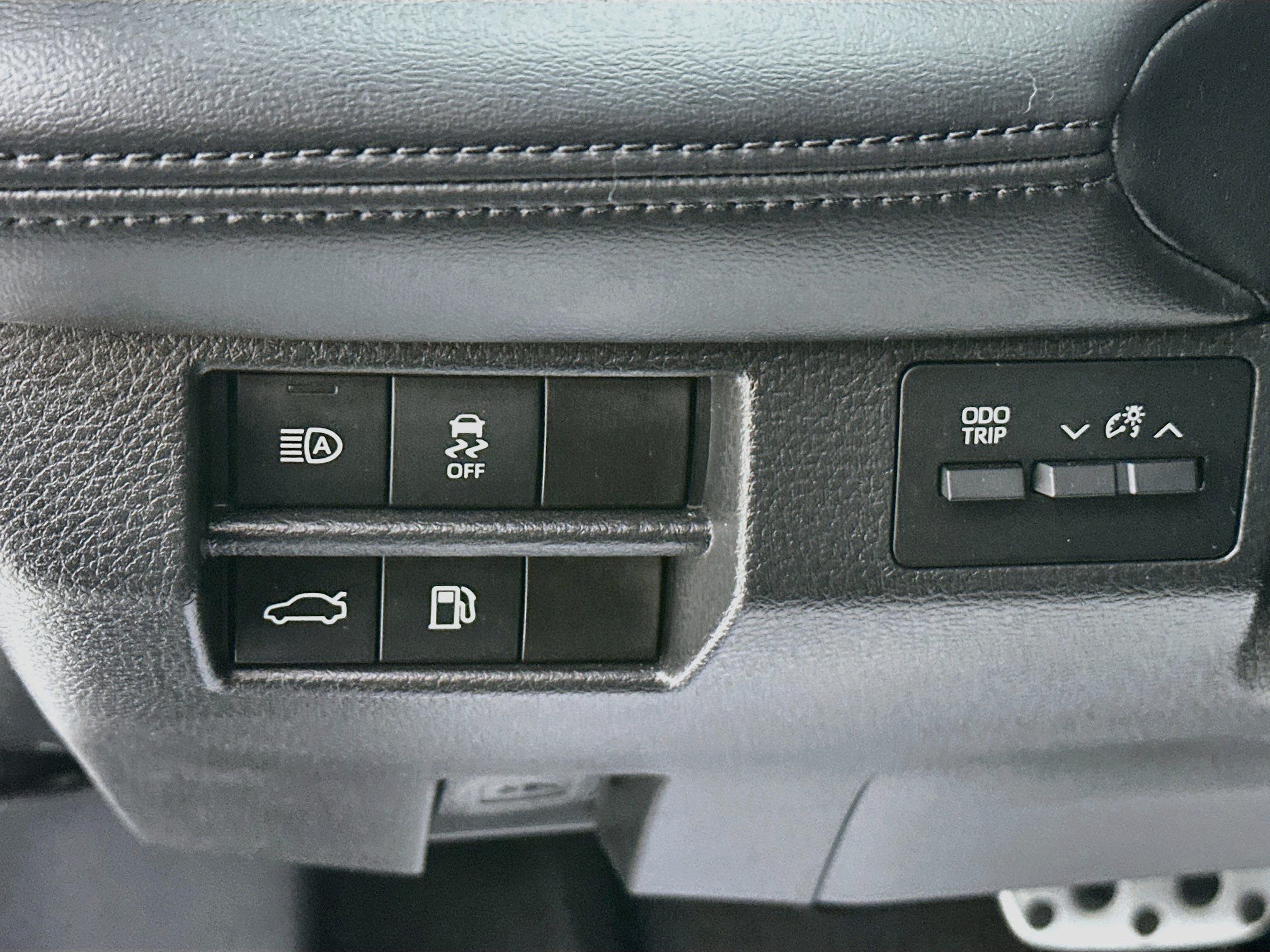 Certified 2021 Toyota Avalon XSE FWD image 10