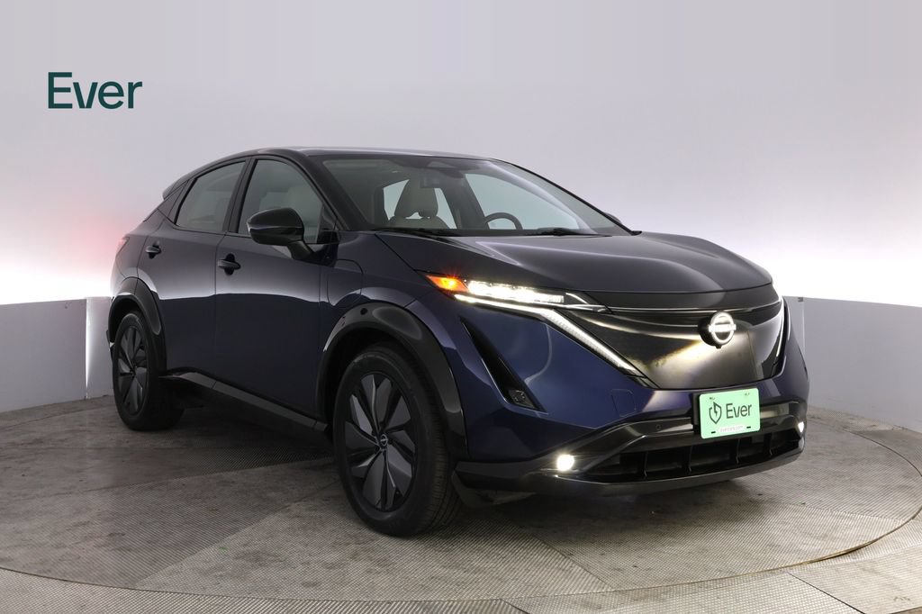 Used 2024 Nissan Ariya AWD image 13
