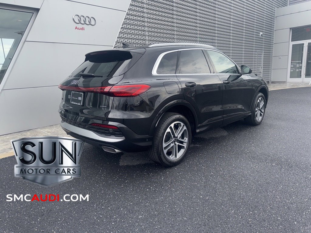 Certified 2025 Audi Q5 Premium w/ Convenience Package image 31
