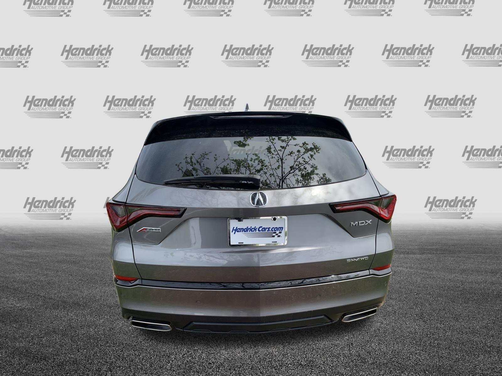 Used 2023 Acura MDX A-Spec AWD/4WD image 9