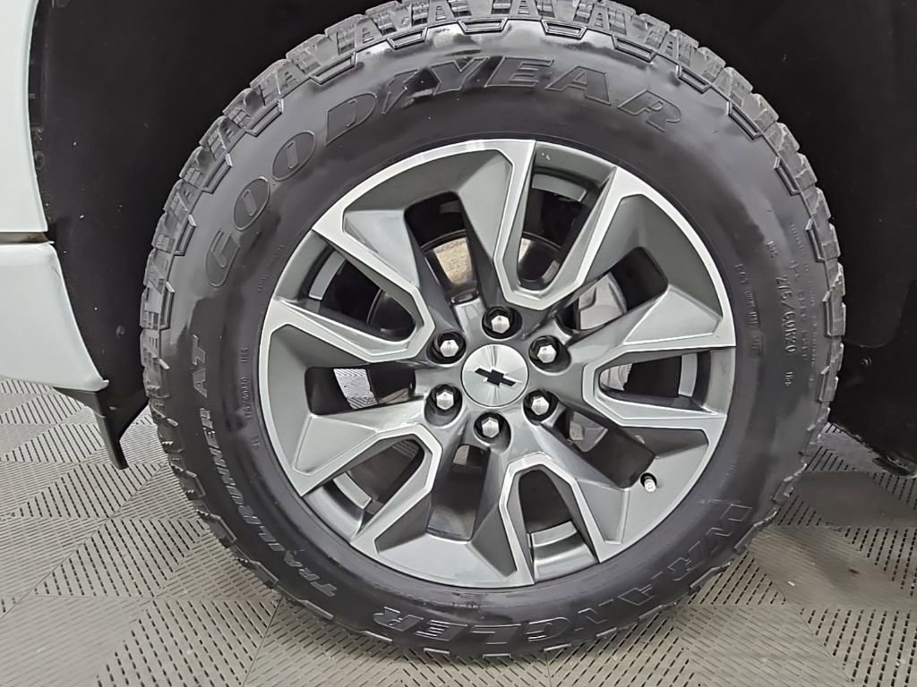 Used 2022 Chevrolet Silverado 1500 RST image 46