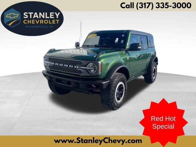 Used 2023 Ford Bronco Badlands image 1
