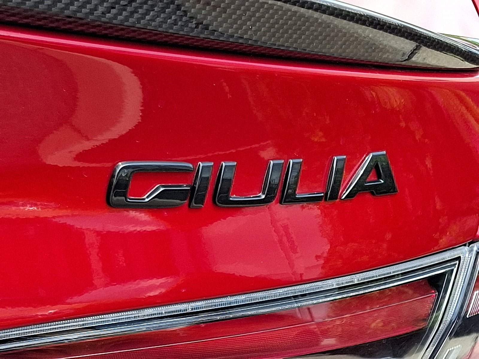 Used 2024 Alfa Romeo Giulia Quadrifoglio RWD image 30