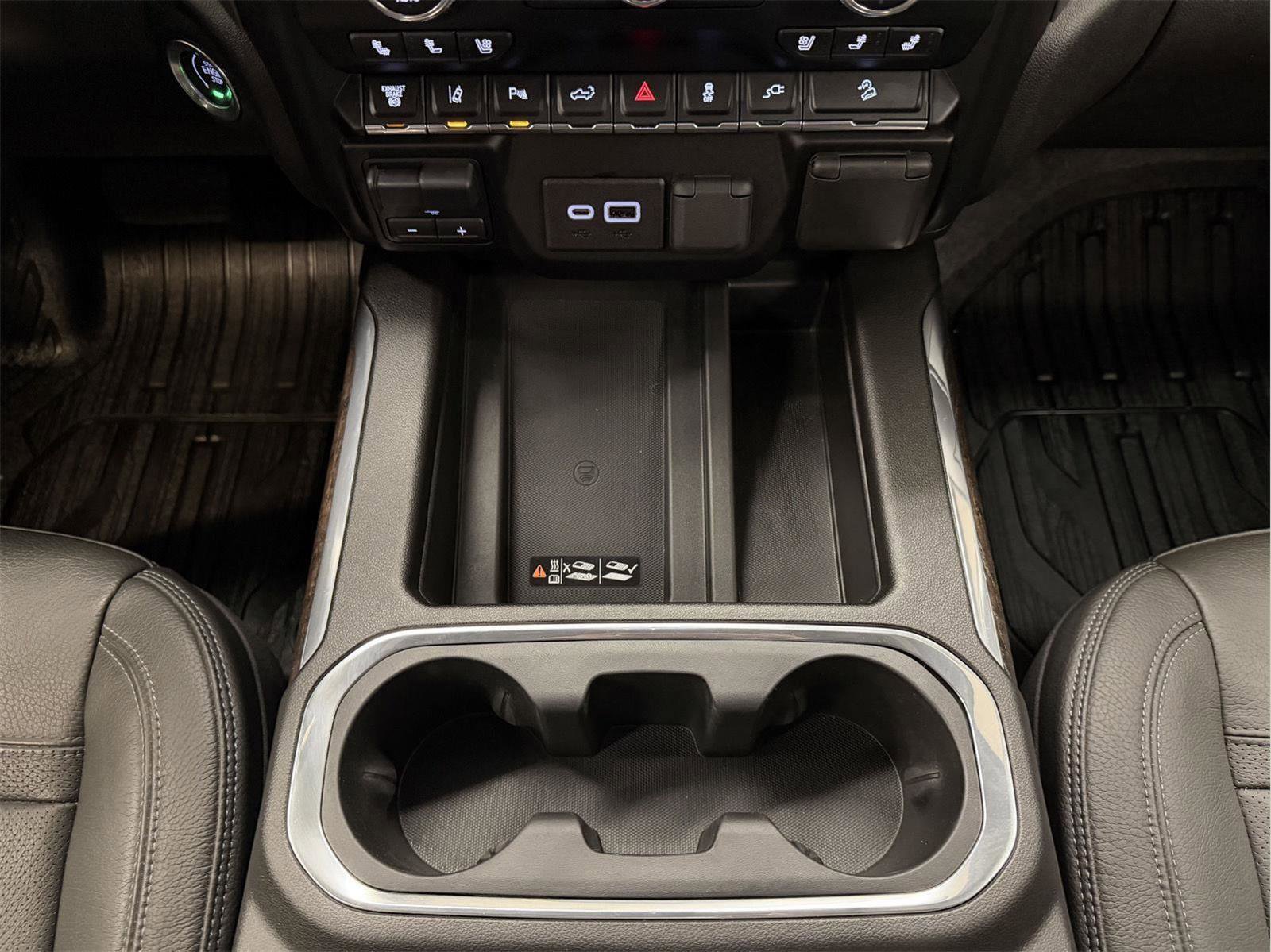 Certified 2021 GMC Sierra 3500 Denali w/ Denali Ultimate Package image 29