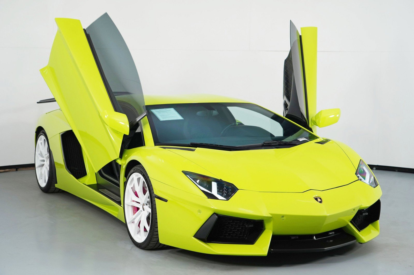 Used 2015 Lamborghini Aventador LP 700-4 image 72