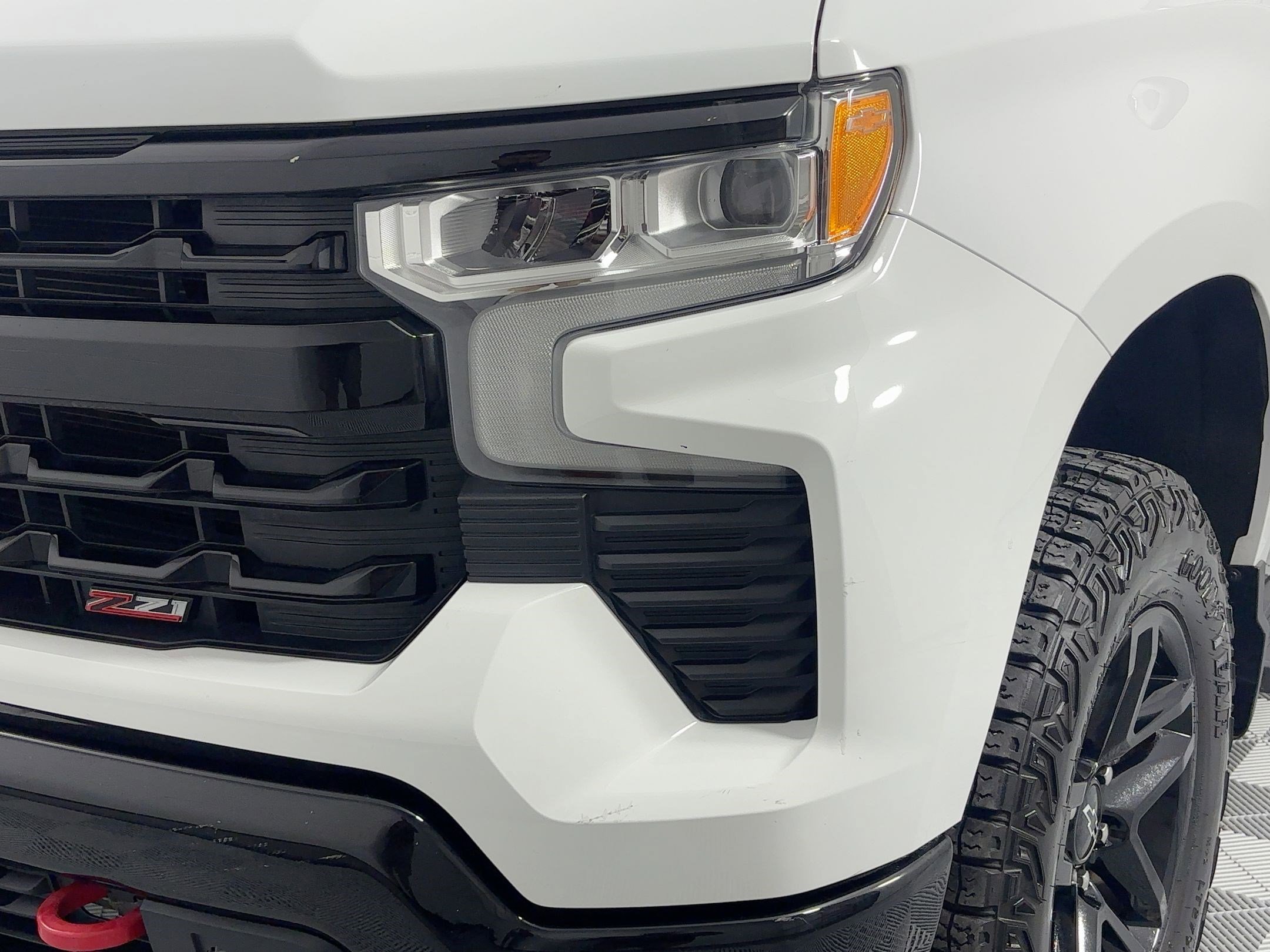 Used 2023 Chevrolet Silverado 1500 LT Trail Boss w/ Protection Package image 10