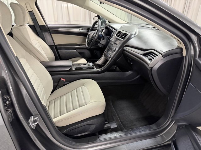 Used 2018 Ford Fusion S image 7