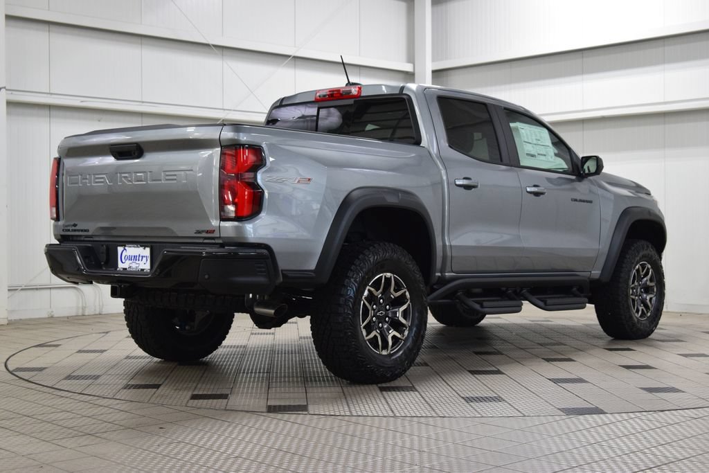New 2026 Chevrolet Colorado ZR2 w/ Technology Package AWD/4WD image 8