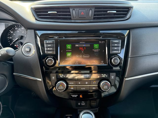 Used 2019 Nissan Rogue SV w/ Premium Package AWD/4WD image 28