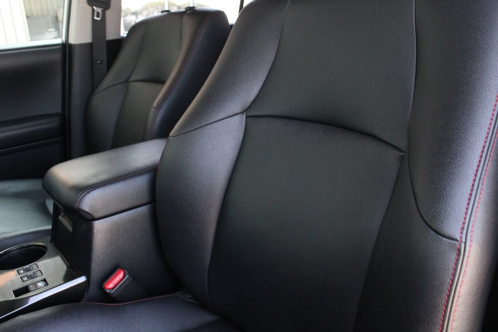 Used 2015 Toyota 4Runner TRD Pro AWD/4WD image 5