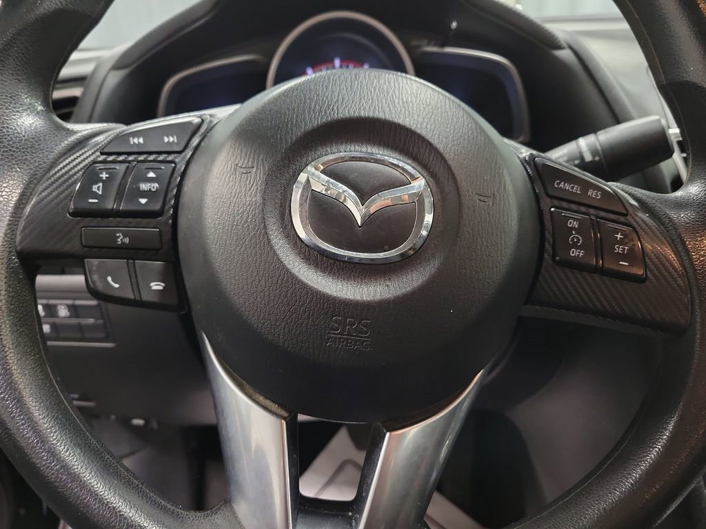 Used 2016 MAZDA MAZDA3 i Sport w/ Preferred Equipment Package image 21