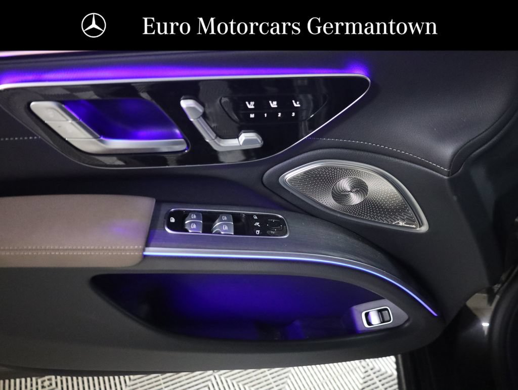 Certified 2023 Mercedes-Benz EQS 580 4MATIC Sedan image 14