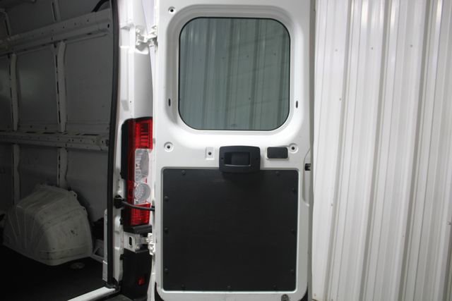 Used 2022 RAM ProMaster 2500 FWD image 8