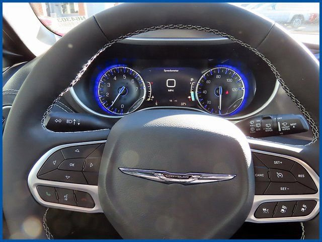New 2026 Chrysler Pacifica Select image 12