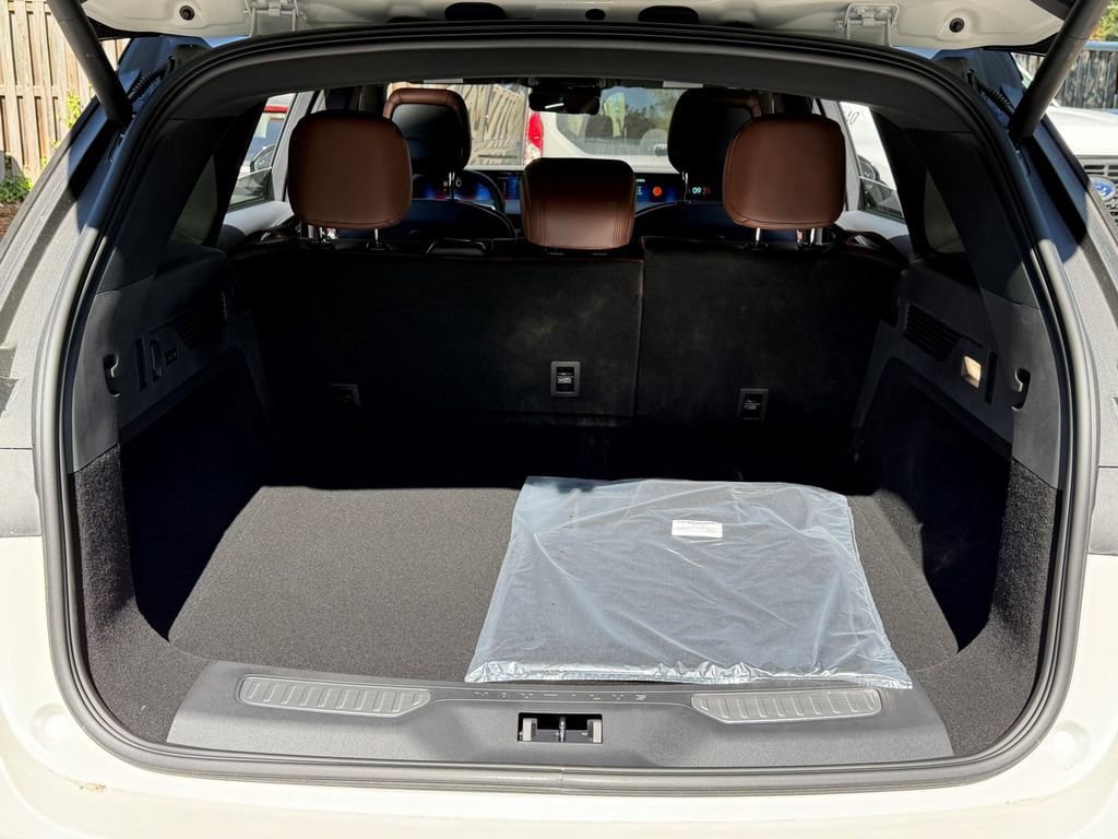 New 2026 Lincoln Nautilus Reserve AWD/4WD image 17