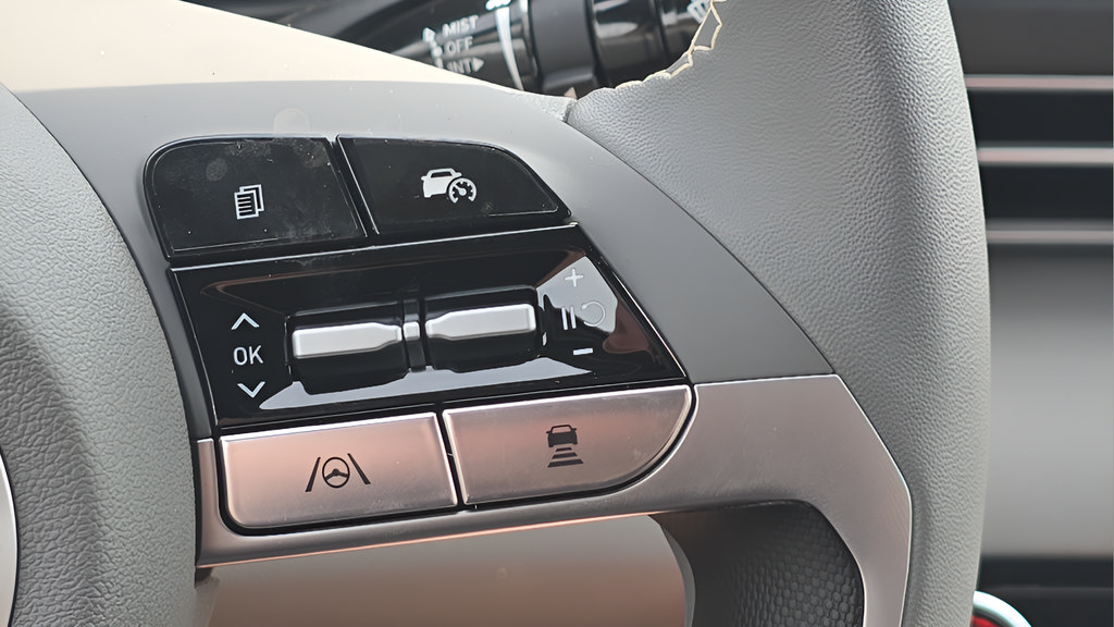 New 2026 Hyundai Elantra SEL Sport Premium FWD image 25