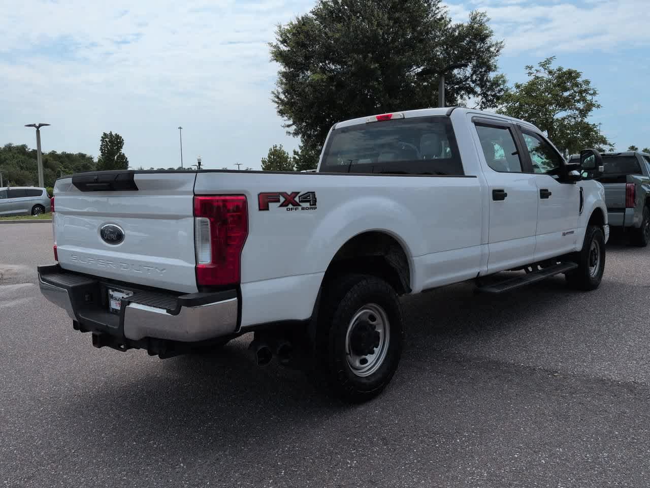 Used 2019 Ford F250 XL w/ Power Equipment Group AWD/4WD image 6