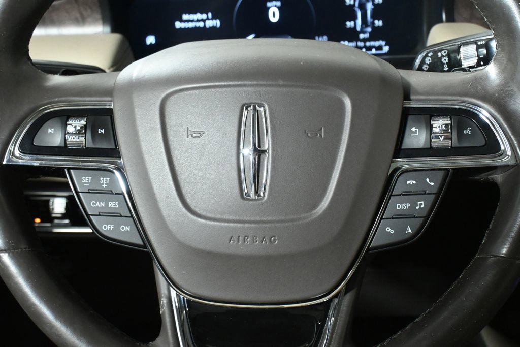 Used 2023 Lincoln Nautilus Reserve image 19