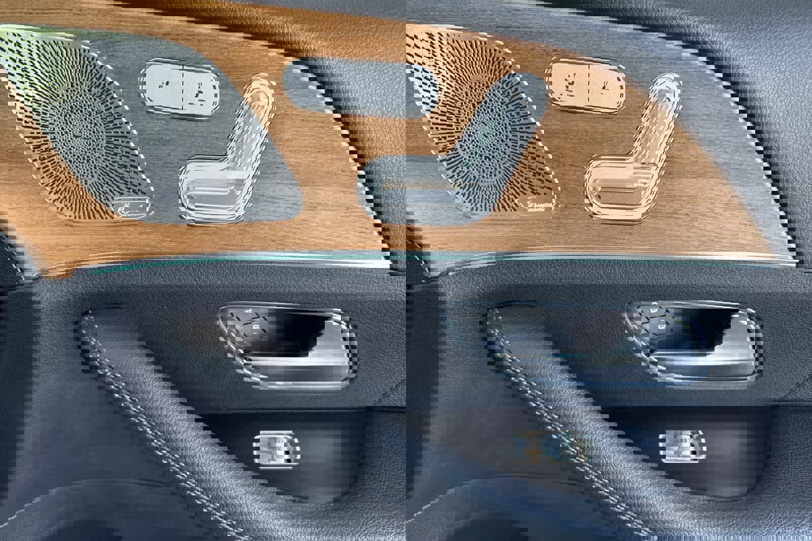 Used 2021 Mercedes-Benz GLE 350 4MATIC image 18