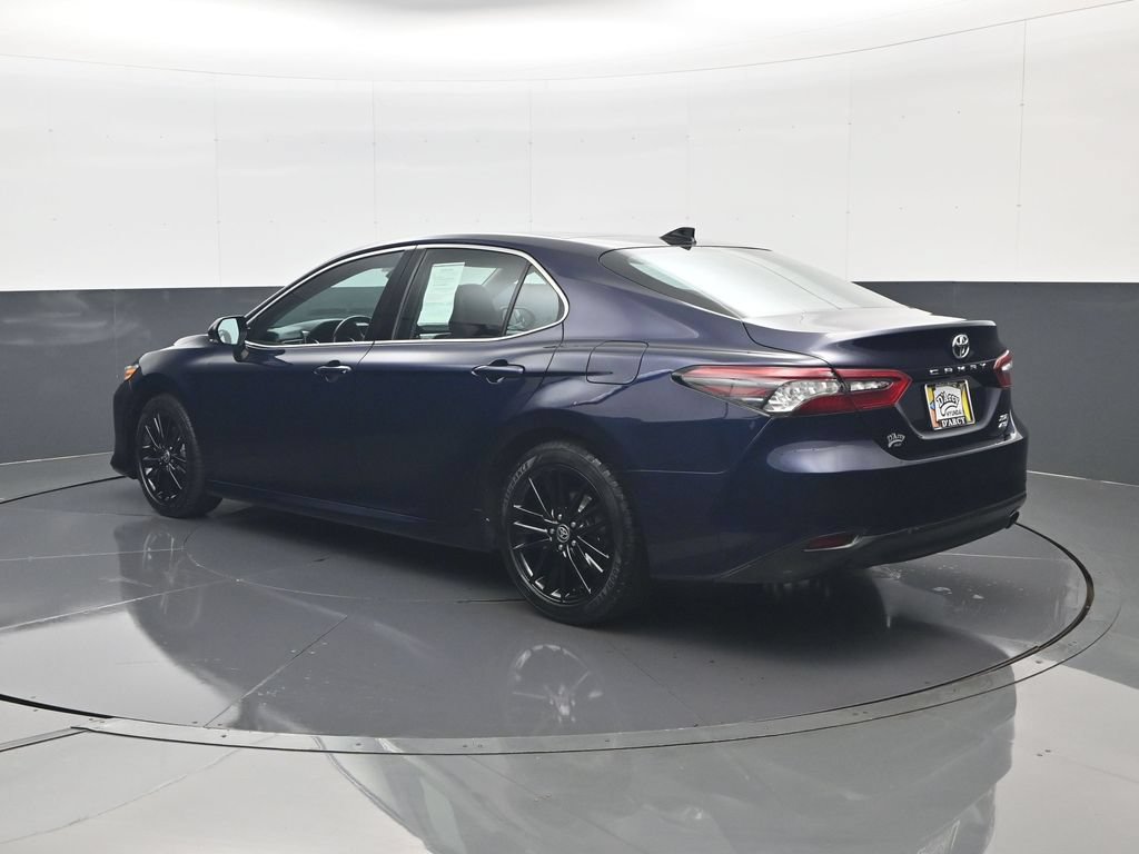 Used 2021 Toyota Camry XLE AWD/4WD image 8