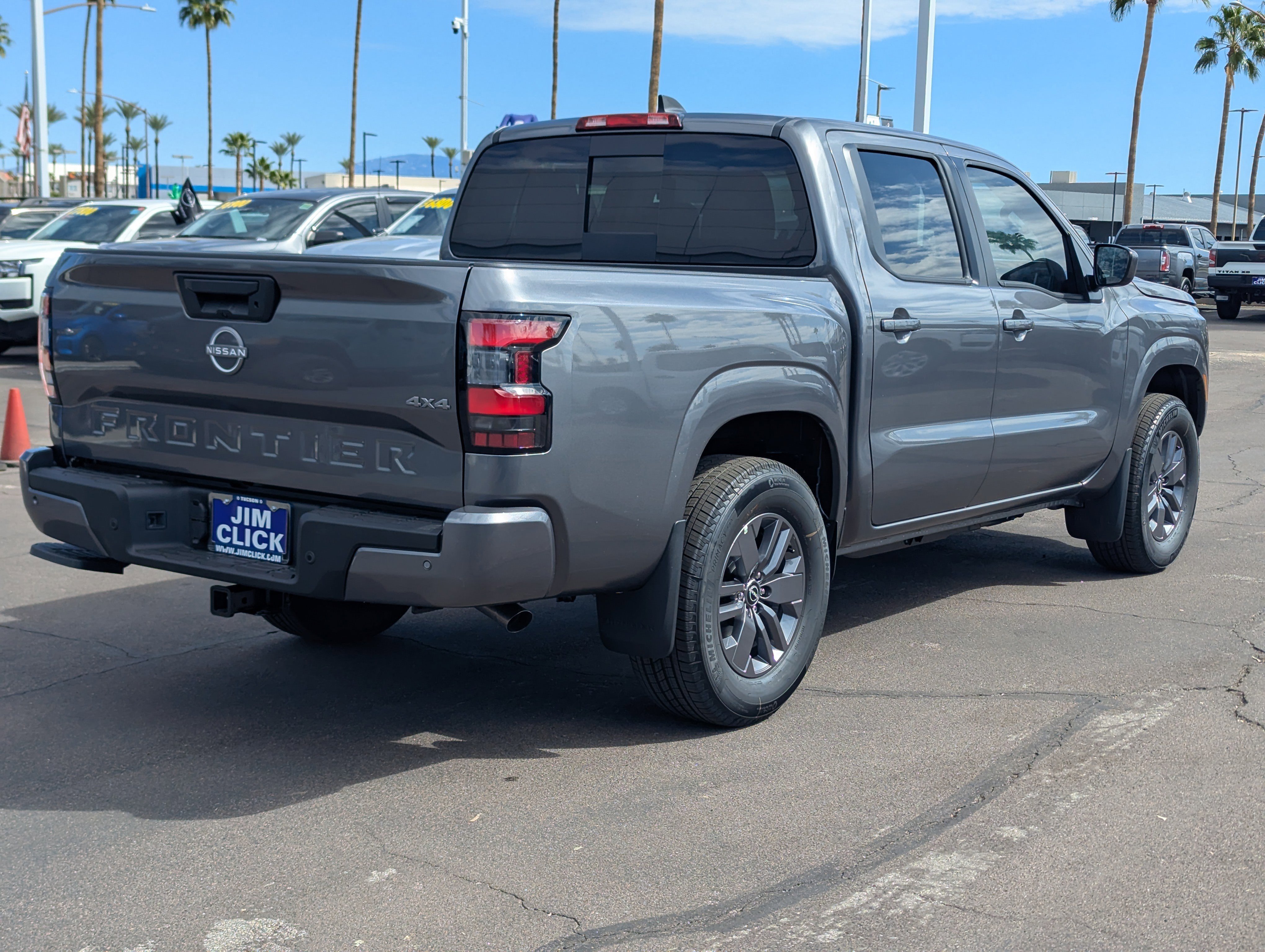 New 2026 Nissan Frontier SV image 2