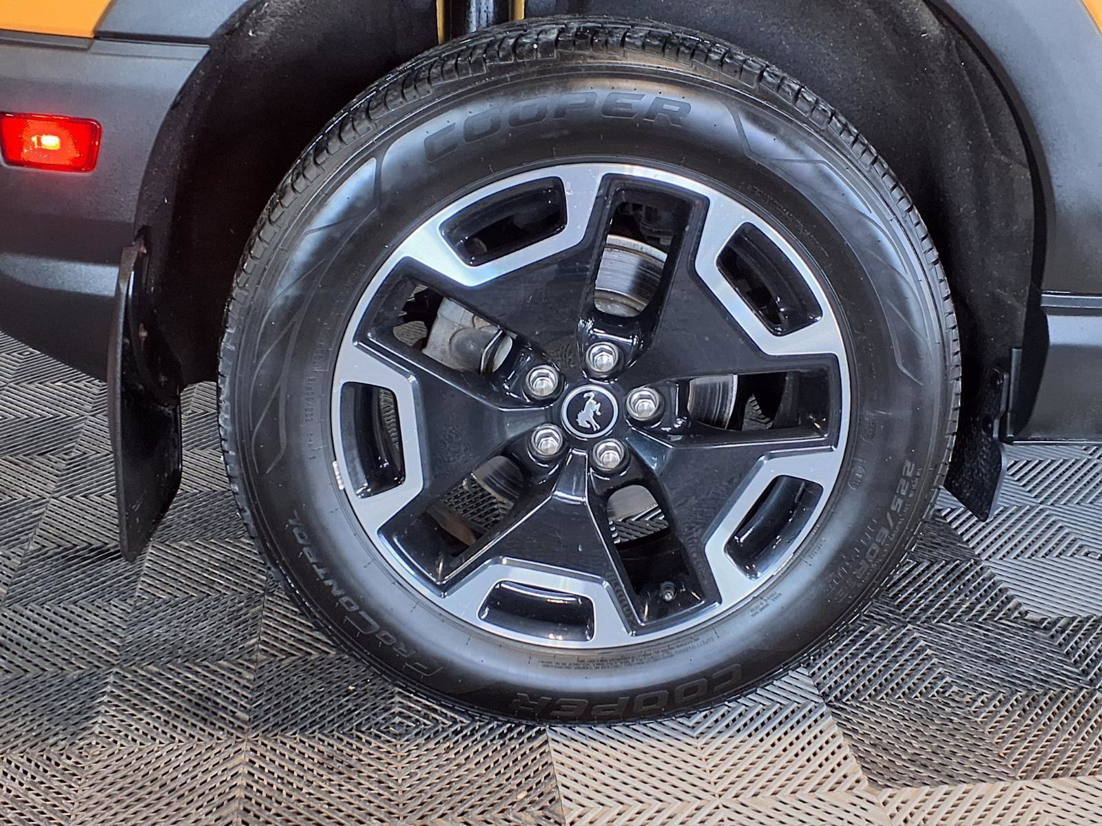 Used 2022 Ford Bronco Sport Outer Banks image 8