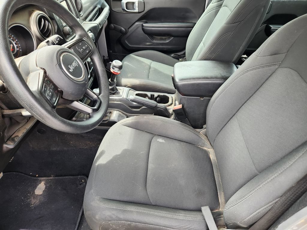 Used 2019 Jeep Wrangler Unlimited Sport AWD/4WD image 14