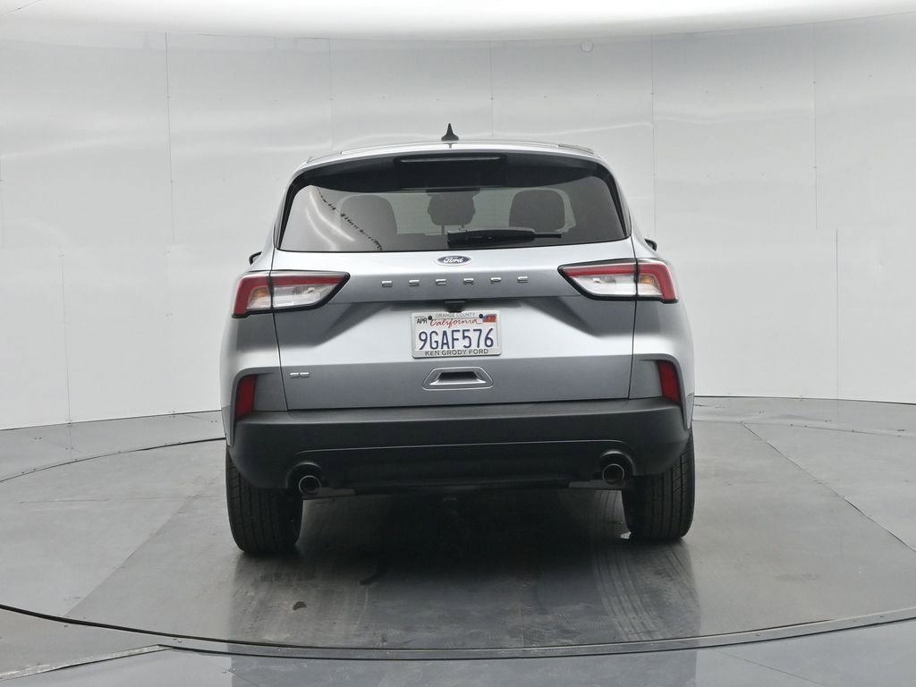 Certified 2022 Ford Escape SE w/ SE Sport Appearance Package image 28