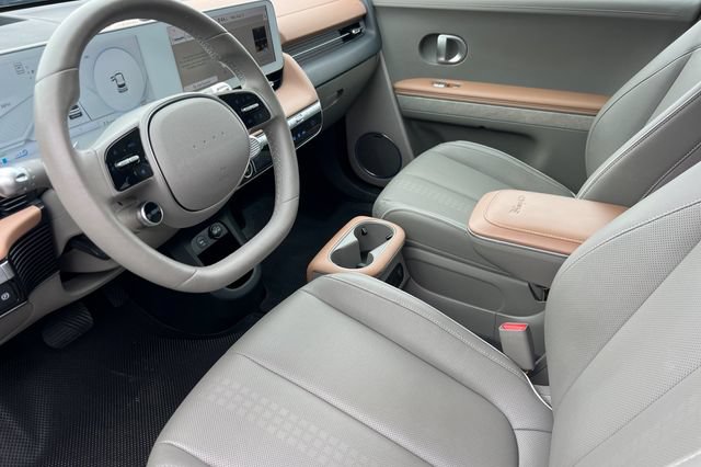 Certified 2024 Hyundai Ioniq 5 Limited AWD/4WD image 12
