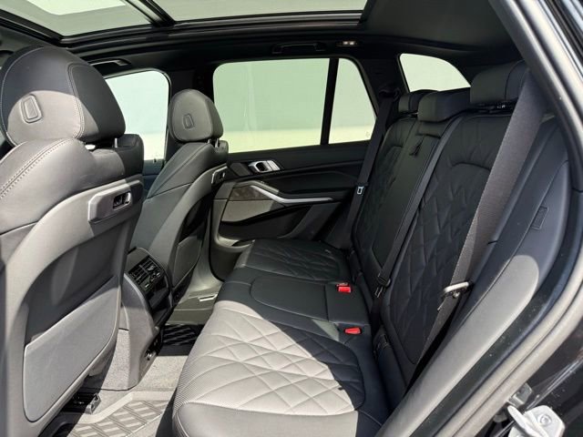 New 2026 BMW X5 xDrive40i AWD/4WD image 10