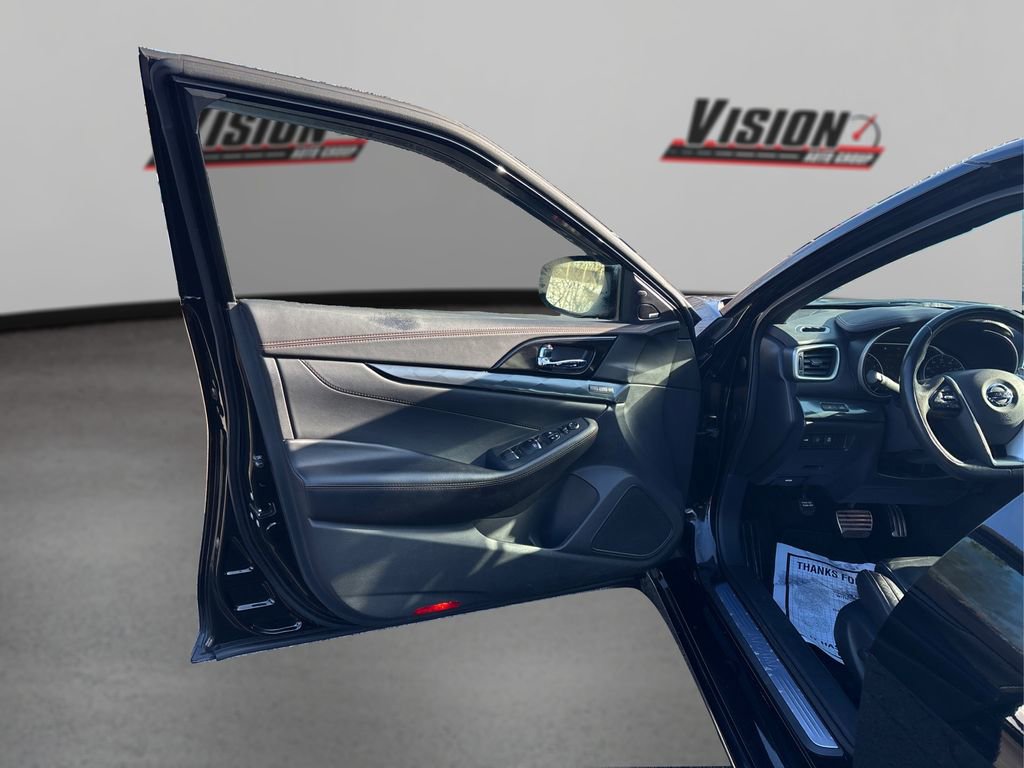 Used 2019 Nissan Maxima SR w/ Premium Package image 23