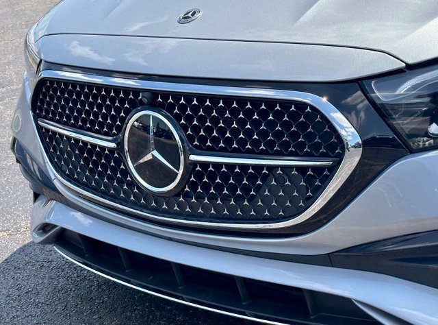 Certified 2026 Mercedes-Benz E 350 4MATIC Sedan image 6