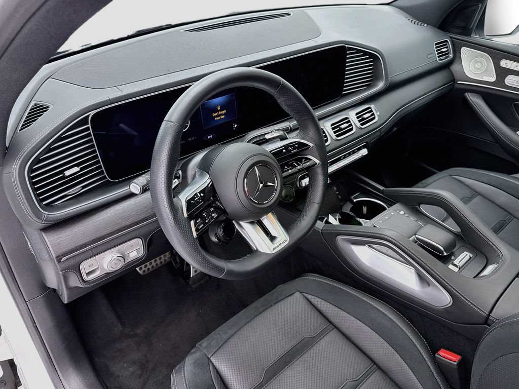 Used 2025 Mercedes-Benz GLE 53 AMG 4MATIC image 4