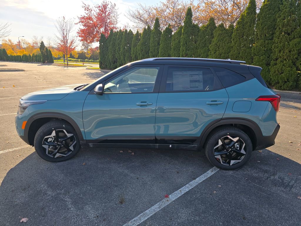 Used 2026 Kia Seltos S image 13