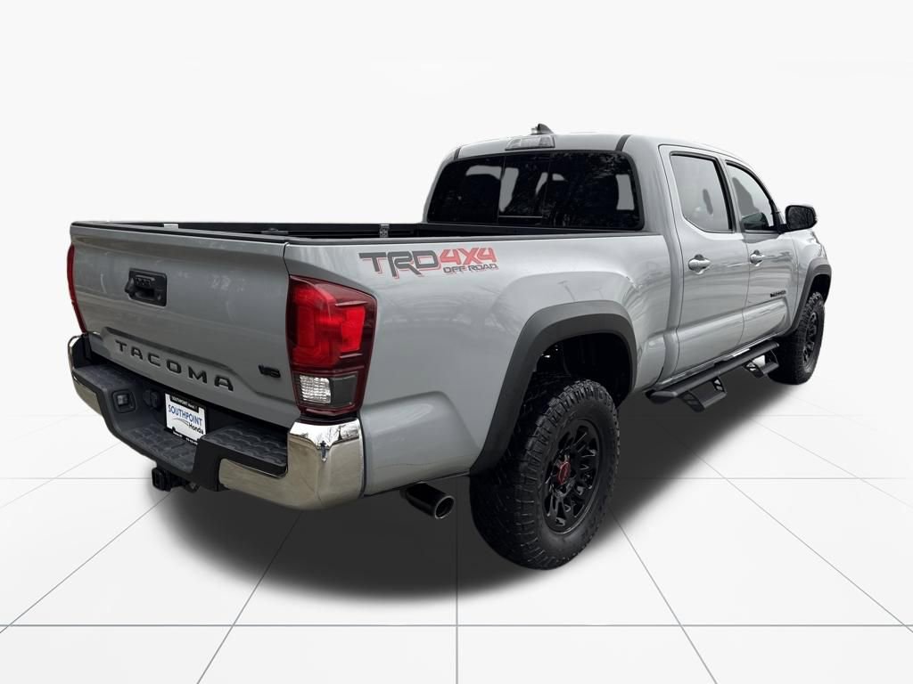 Used 2019 Toyota Tacoma TRD Off-Road image 9