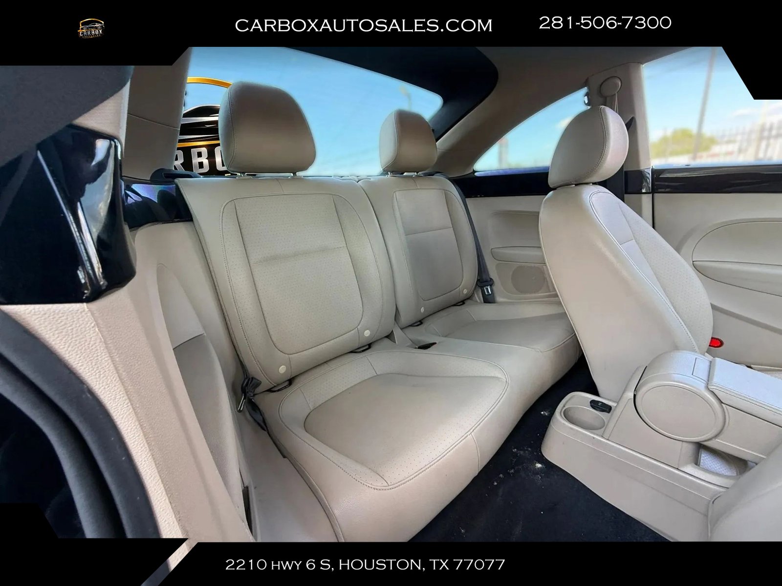 Used 2018 Volkswagen Beetle 2.0T SE FWD image 26
