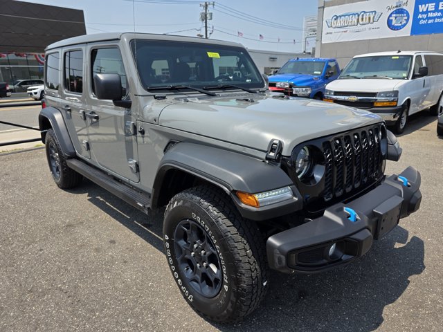 Used 2023 Jeep Wrangler Unlimited w/ Sun & Screen Package