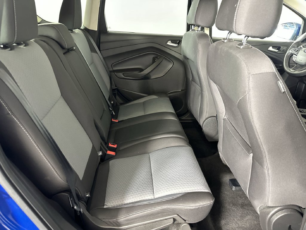 Used 2017 Ford Escape SE w/ SE Cold Weather Package FWD image 25