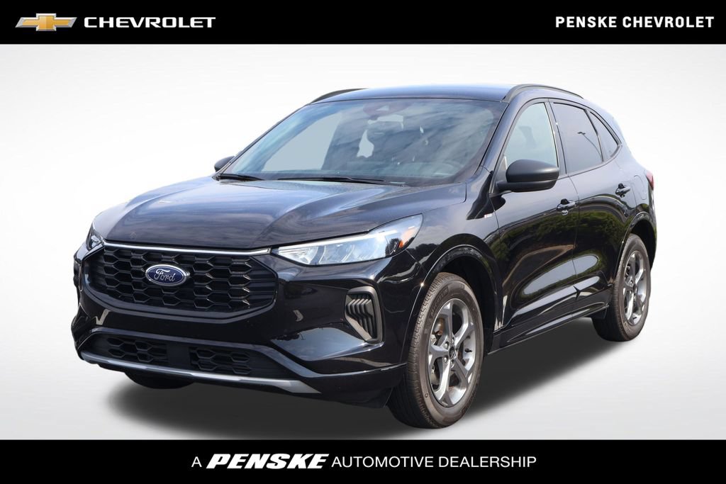 Used 2024 Ford Escape ST-Line w/ Tech Pack #1