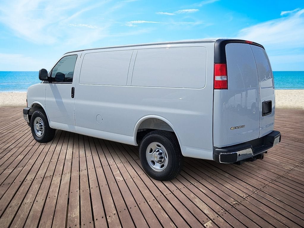 New 2026 Chevrolet Express 2500 w/ Driver Convenience Package RWD image 4