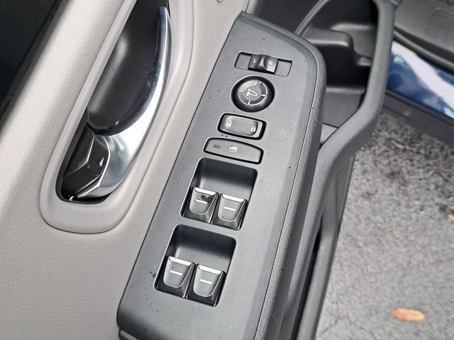 Certified 2025 Honda Pilot Touring image 22