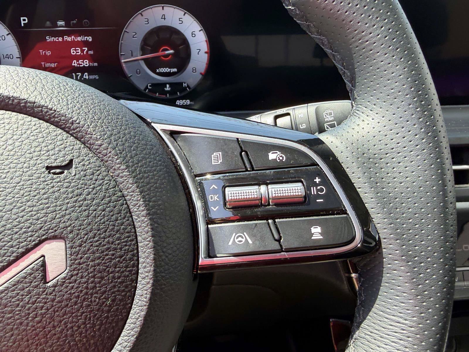 Used 2026 Kia Seltos SX w/ SX Sunroof Package AWD/4WD image 31