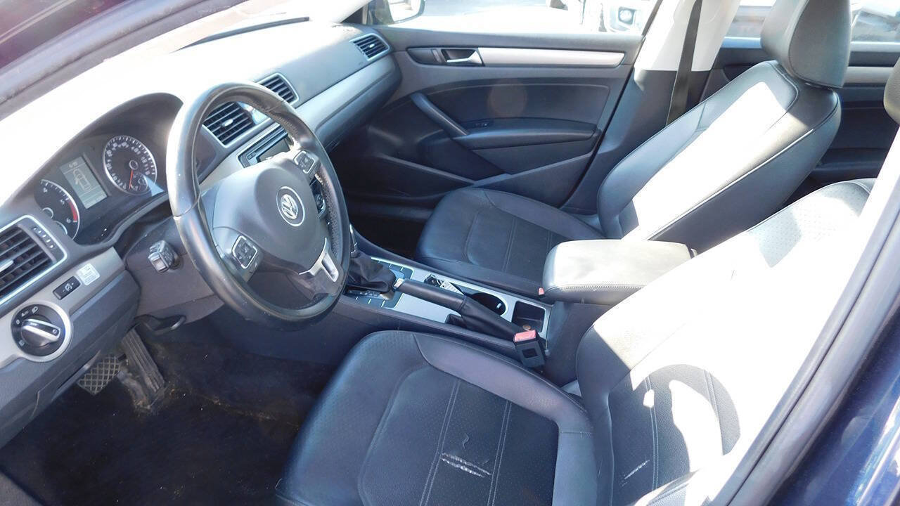 Used 2014 Volkswagen Passat TDI SE FWD image 37