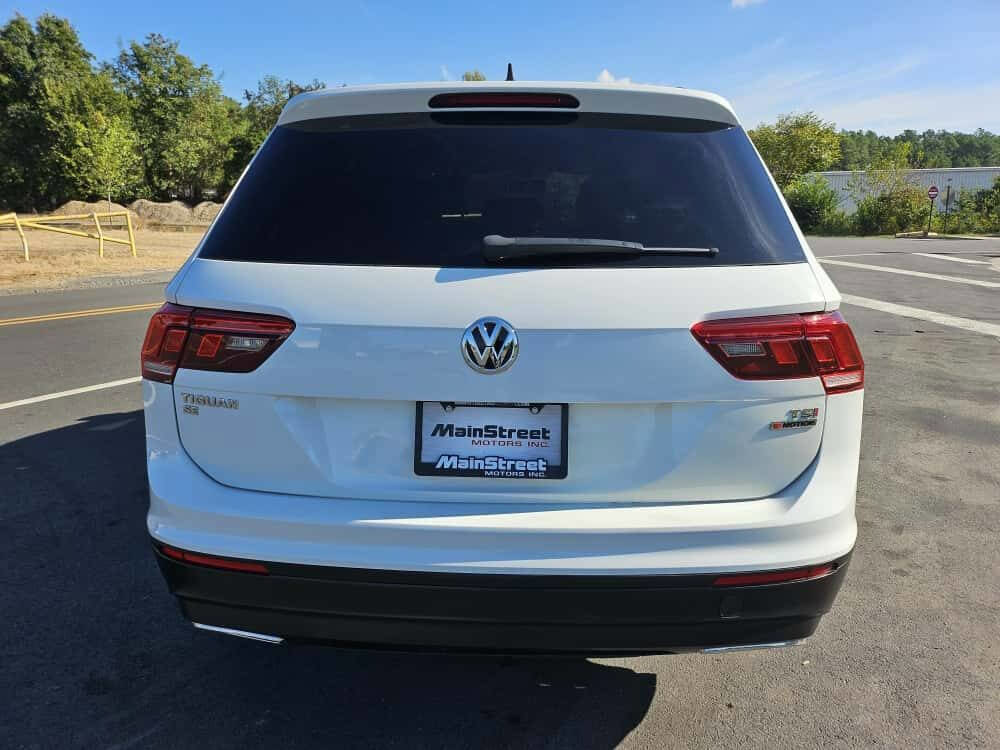Used 2018 Volkswagen Tiguan SE image 4