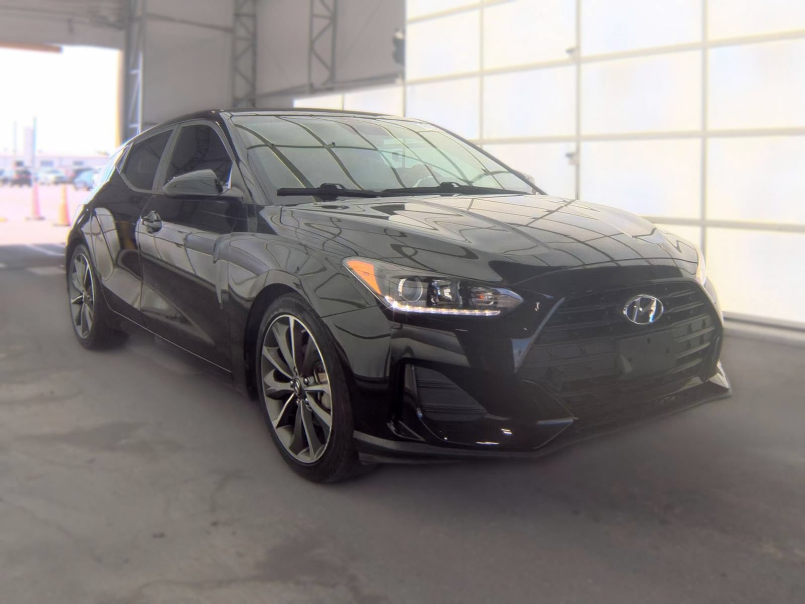Used 2020 Hyundai Veloster 2.0 Premium FWD image 4
