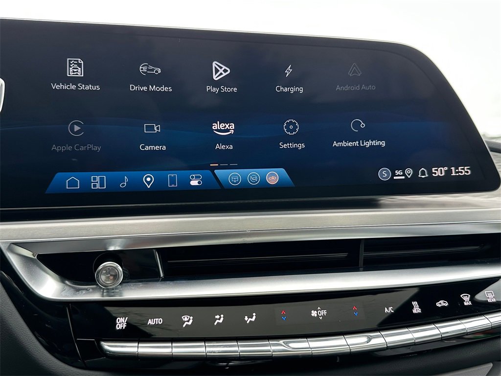 New 2025 Cadillac Lyriq Sport image 28