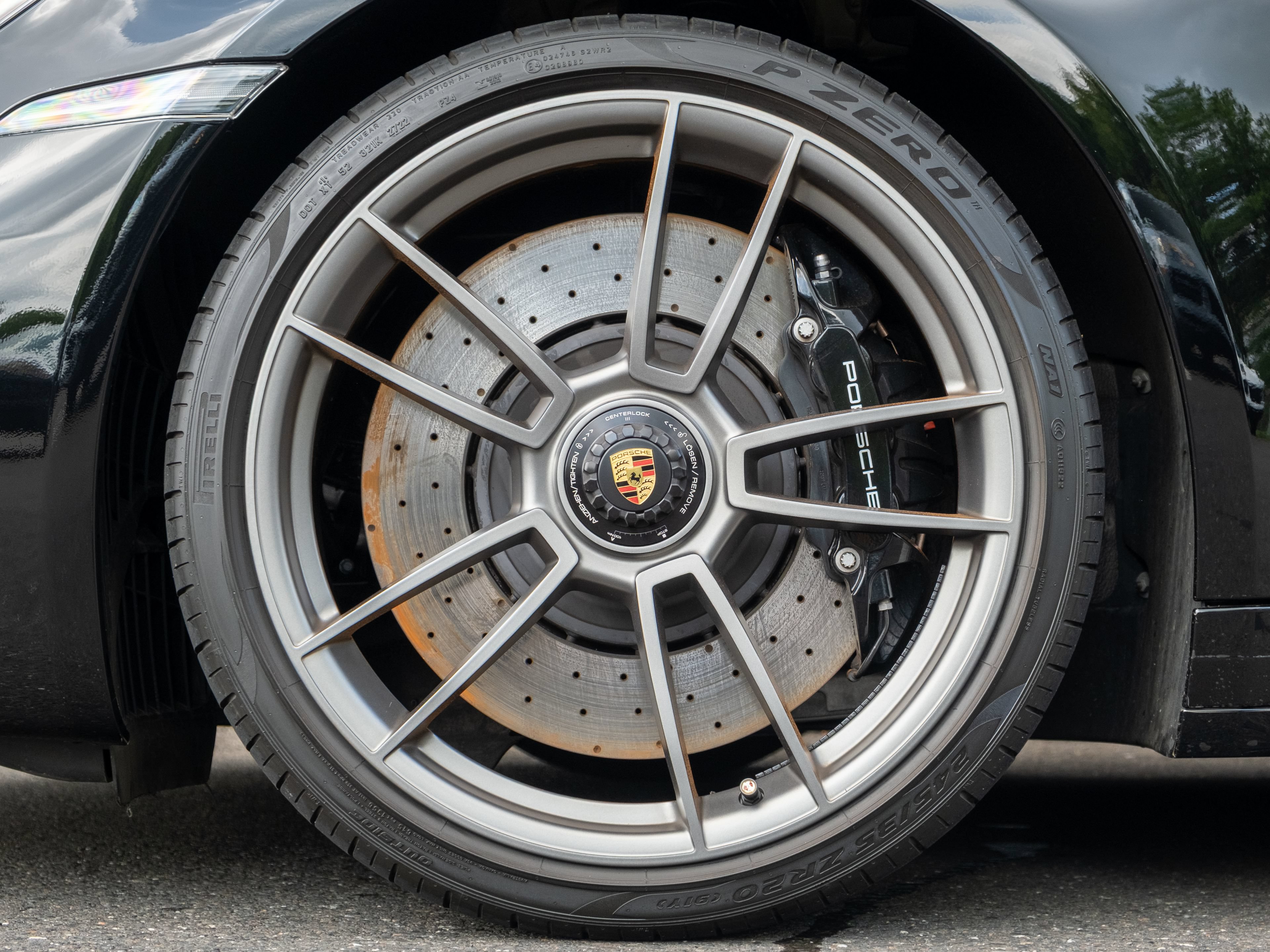 Certified 2022 Porsche 911 Targa 4 GTS AWD/4WD image 13