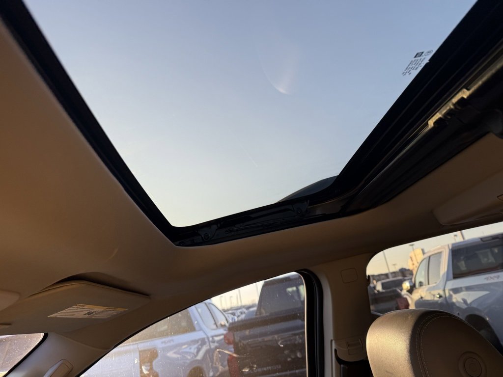 Used 2016 GMC Acadia Denali image 9