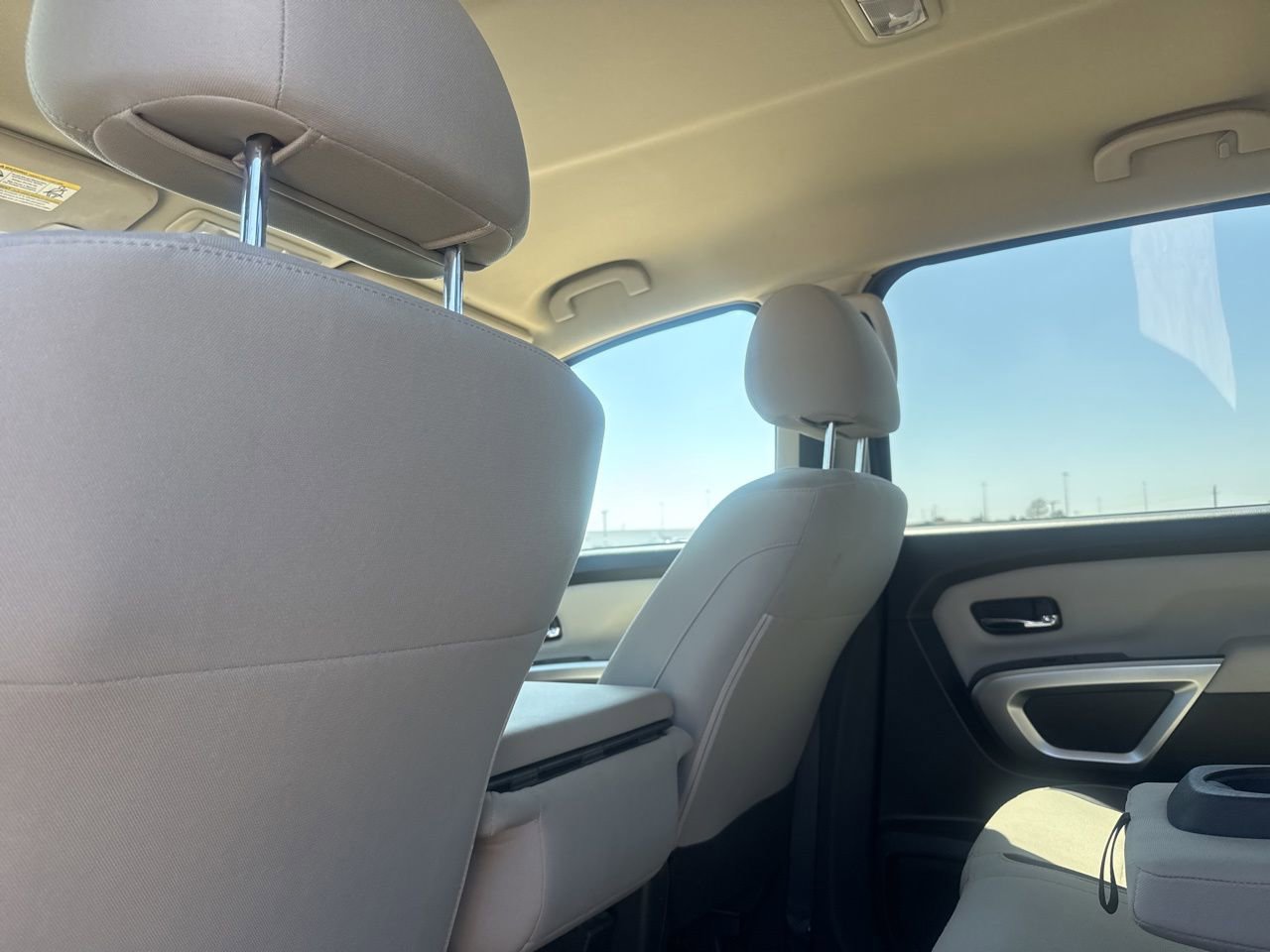 Certified 2024 Nissan Titan SV image 31