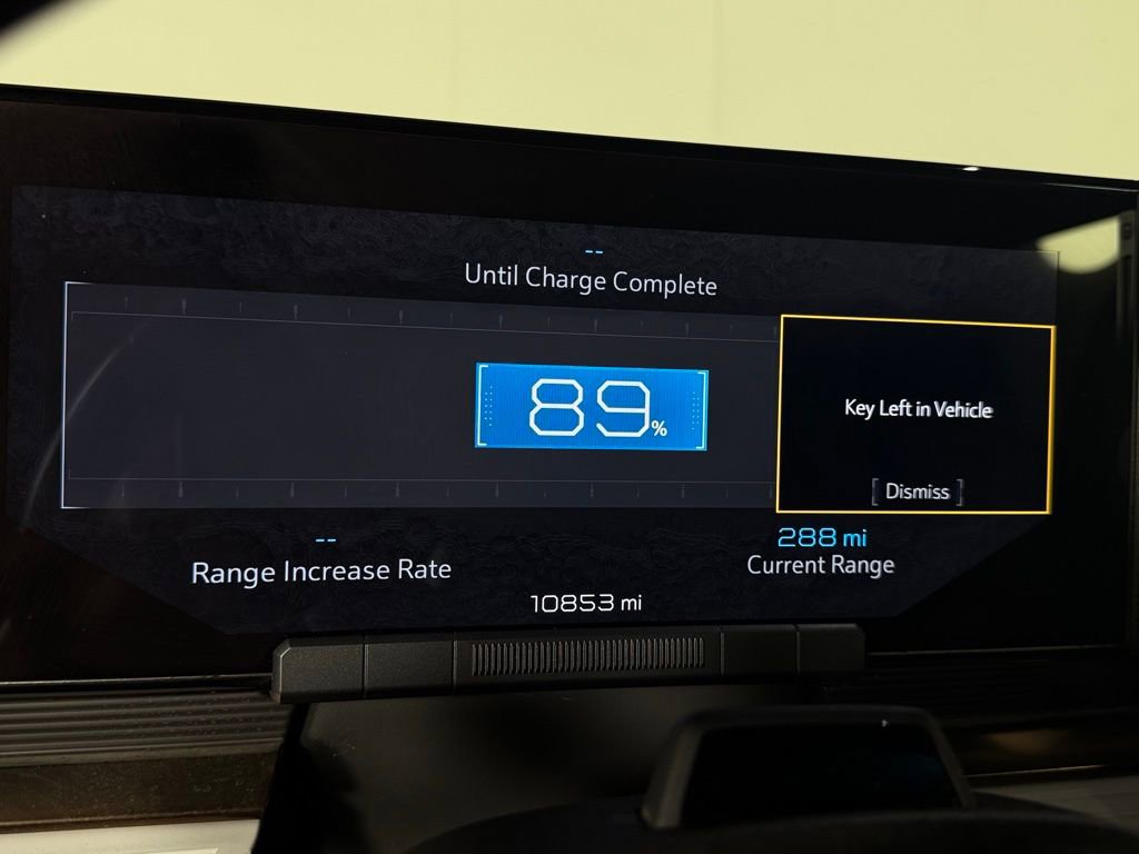 Used 2025 GMC Hummer EV 2X image 23